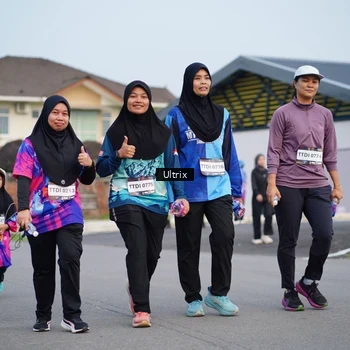 Runner Photo 7605055
