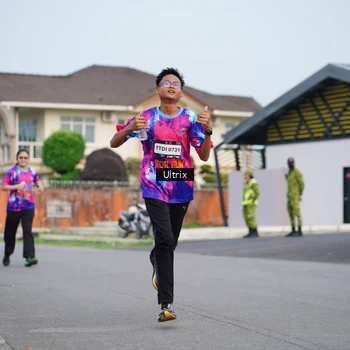 Runner Photo 7605103