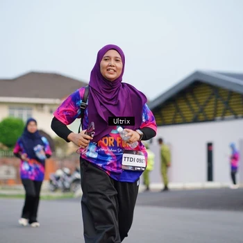 Runner Photo 7605111