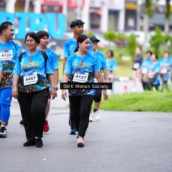 Runner Photo 7605279