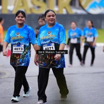 Runner Photo 7605285