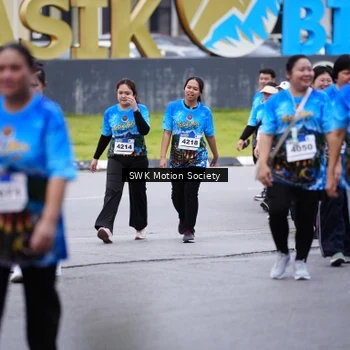 Runner Photo 7605348