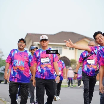 Runner Photo 7605352