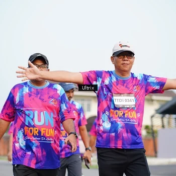 Runner Photo 7605359
