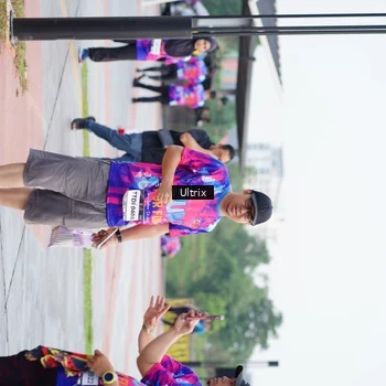 Runner Photo 7605416