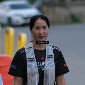 Runner Photo 7605418