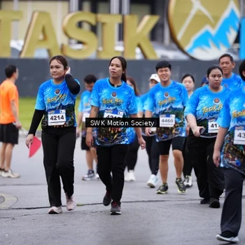 Runner Photo 7605448