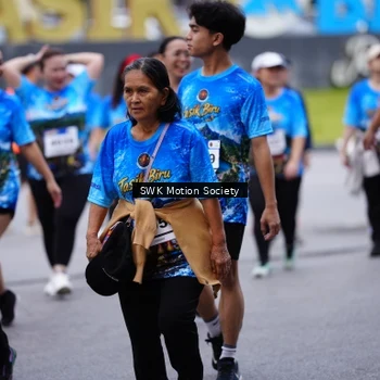 Runner Photo 7605554