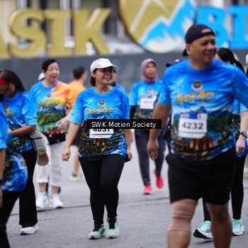 Runner Photo 7605556