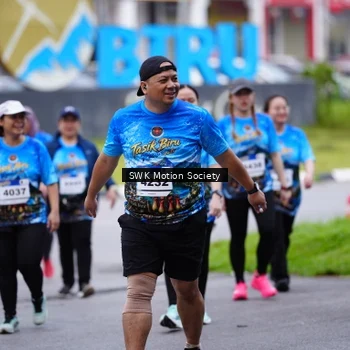 Runner Photo 7605557