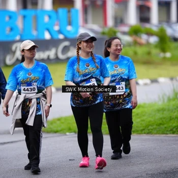 Runner Photo 7605562