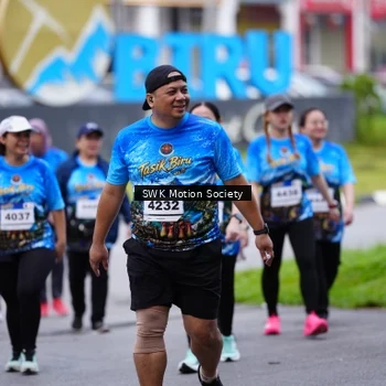 Runner Photo 7605563