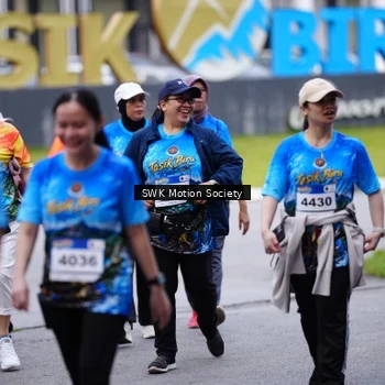 Runner Photo 7605566