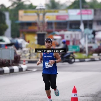 Runner Photo 7605582