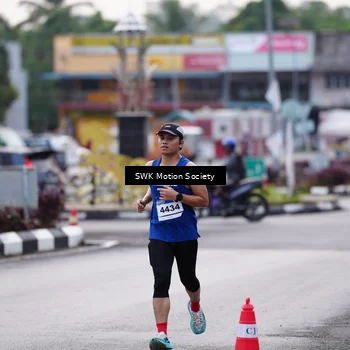 Runner Photo 7605590
