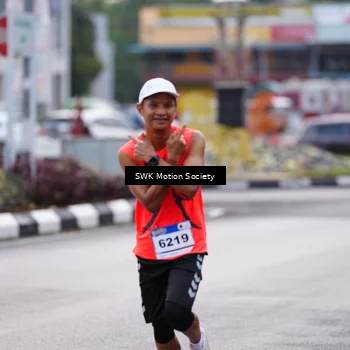 Runner Photo 7605595