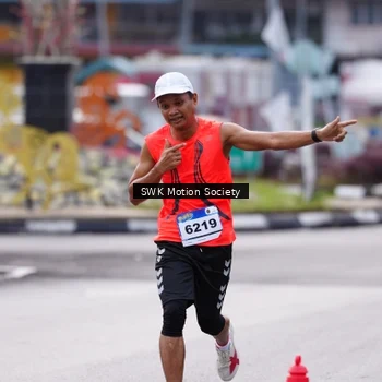 Runner Photo 7605598