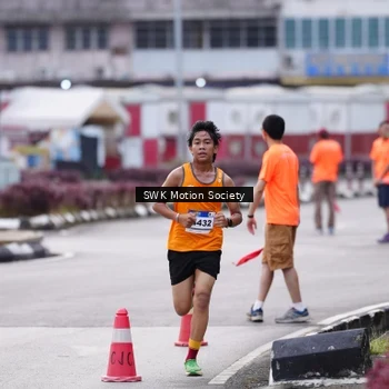 Runner Photo 7605603