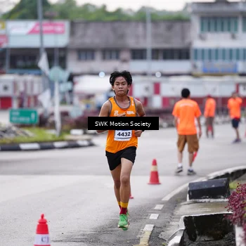 Runner Photo 7605606