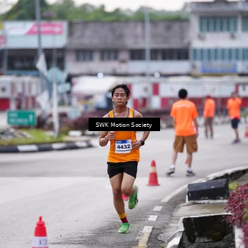 Runner Photo 7605608