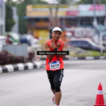 Runner Photo 7605609