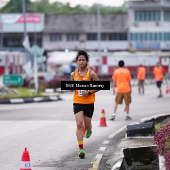 Runner Photo 7605612