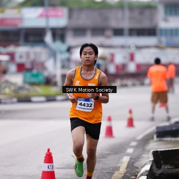 Runner Photo 7605621