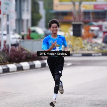 Runner Photo 7605624
