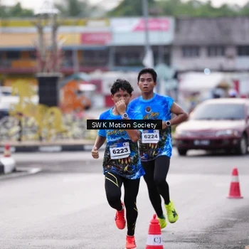 Runner Photo 7605639