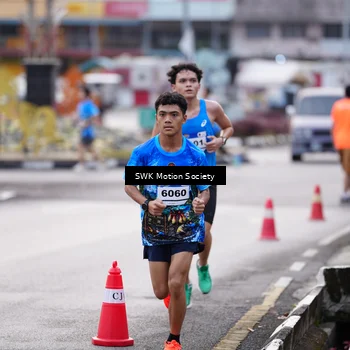 Runner Photo 7605664