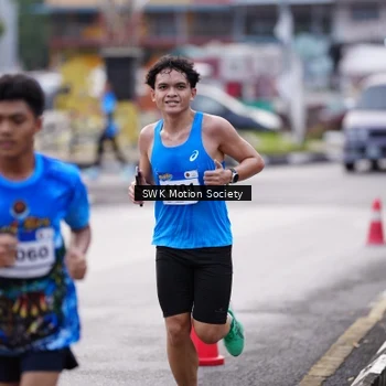 Runner Photo 7605666