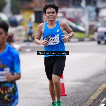 Runner Photo 7605668