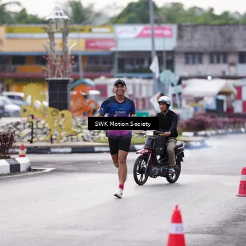Runner Photo 7605677