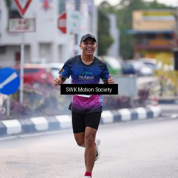 Runner Photo 7605684