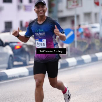 Runner Photo 7605687