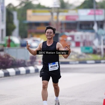 Runner Photo 7605688