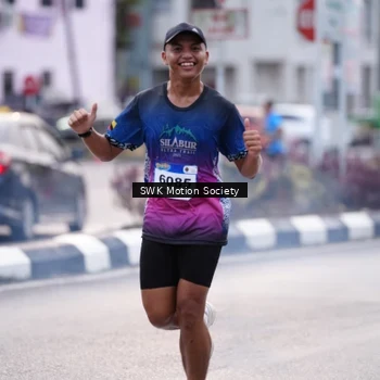 Runner Photo 7605693