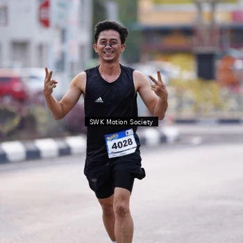 Runner Photo 7605695