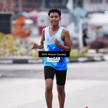 Runner Photo 7605705