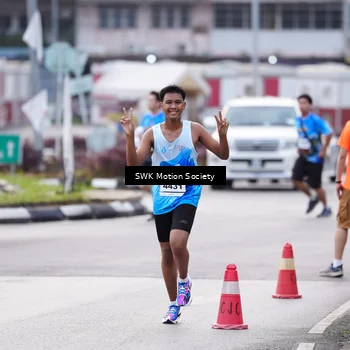 Runner Photo 7605709