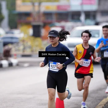 Runner Photo 7605716