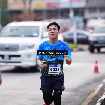 Runner Photo 7605719