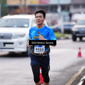 Runner Photo 7605721