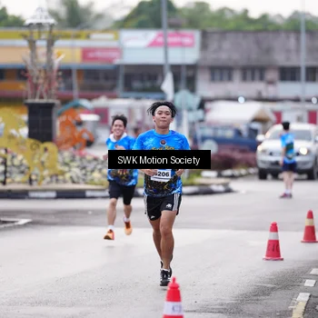 Runner Photo 7605723