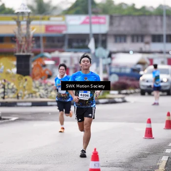 Runner Photo 7605725