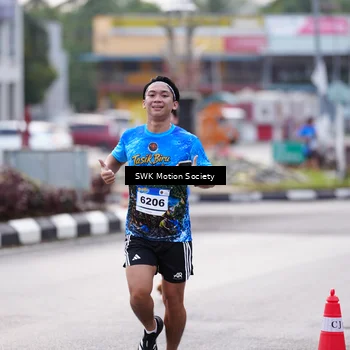 Runner Photo 7605734