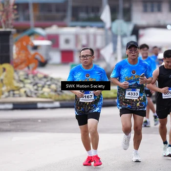 Runner Photo 7605738