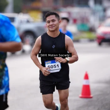 Runner Photo 7605754