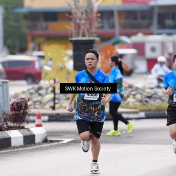 Runner Photo 7605762