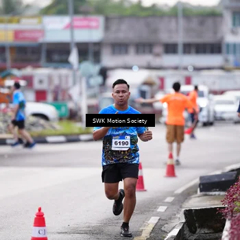 Runner Photo 7605767